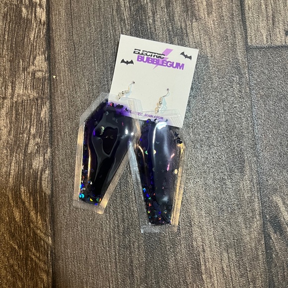 Electric Bubblegum Jewelry - Electric Bubblegum Purple Coffin Earrings